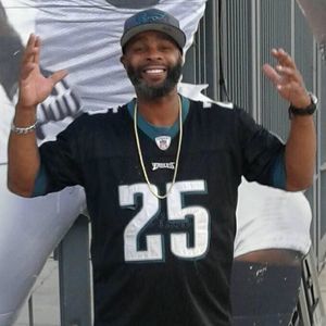 Meet your Posher, Ray